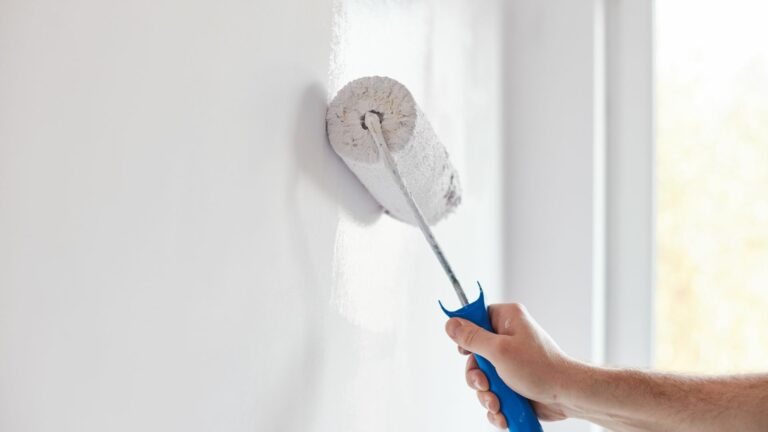 How to Paint Your Interior Walls for a Fresh New Look