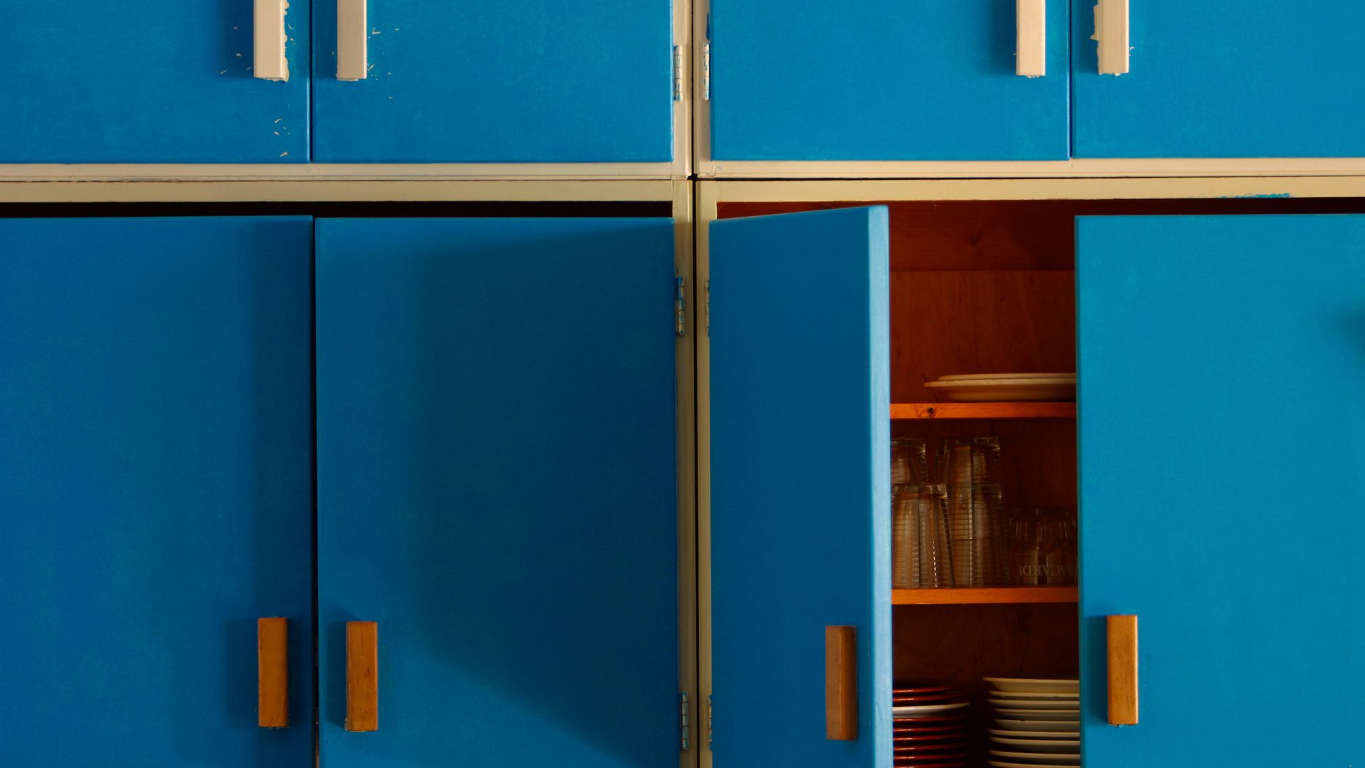 kitchen painters near calgary